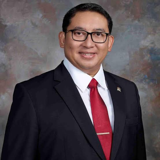 Fadli Zon: Masyarakat Ingin Jokowi Diganti