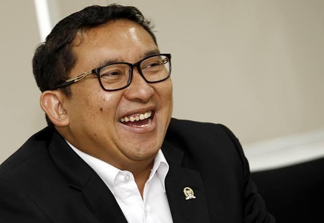 Fadli Zon: Masyarakat Ingin Jokowi Diganti