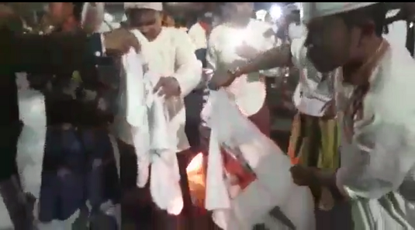 Beredar Video Kaos Capres Dibakar, Ini Kata Timses Jokowi dan Prabowo Jatim