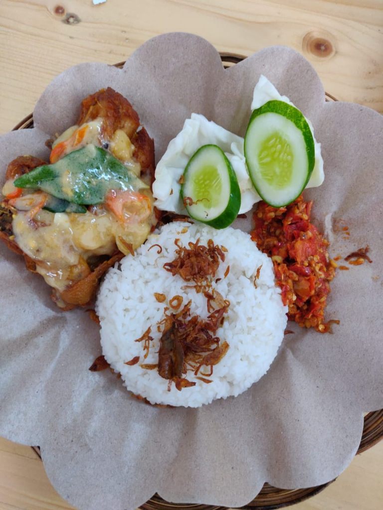 Menu Menu Mantap Dan Murah Di Ayam Tumbuk Sambal Nonjok Pluit | KASKUS