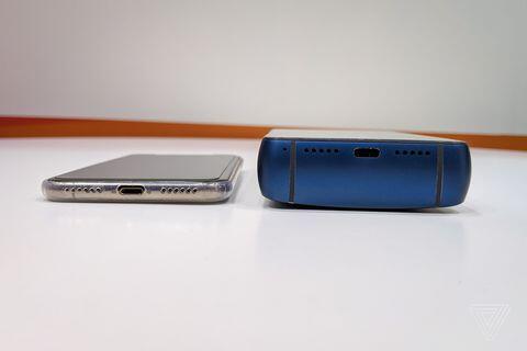 Energizer Power Max P18K Dengan Batre Super Besar Dan Pop Up Kamera