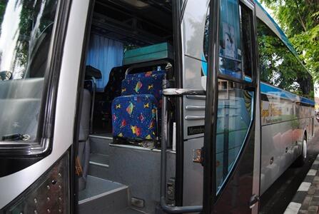 &#91;COC&#93; Royal Platinum, Bus Mewah dengan Harga Lumayan Murah