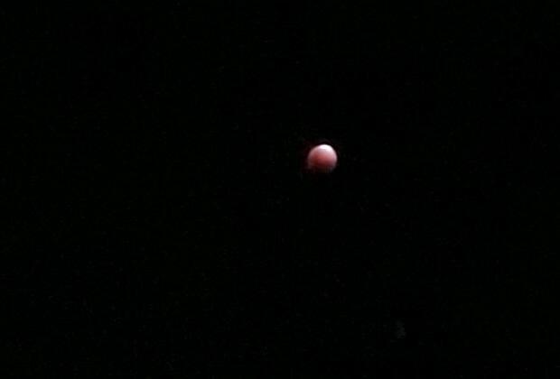 Cek Fakta: Bulan Akan Mengelilingi Kakbah Malam Ini