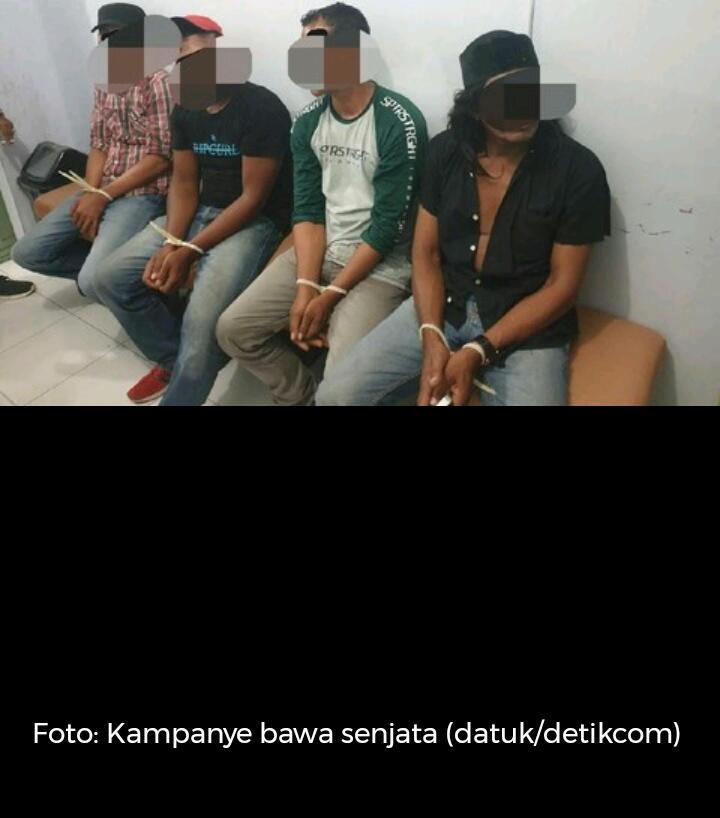 Kampanye Door To Door Sambil Bawa Senjata, 4 Orang Dibekuk