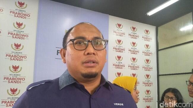 Jubir Prabowo Sempat ke PN Jaksel, Ngaku Tak Urus Sidang 'Mak Lampir'