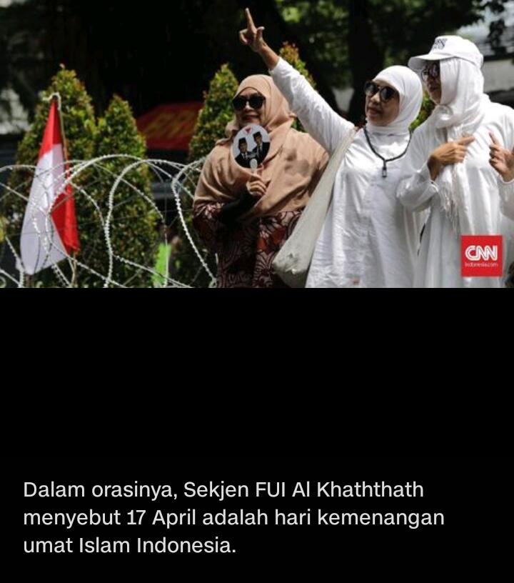 Massa Aksi Apel FUI Cumiik Takbir Sembari Acungkan Dua Jari