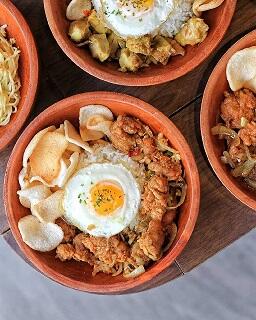 The Vault Board Game Cafe - Makan Sambil Bermain Game Seru