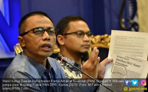 Bela Puisi Neno Warisman, Dradjad Wibowo Disentil Budayawan