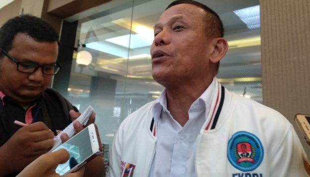 Takut Kalah, Caleg dari Partai Pengusung Enggan Pasang Foto Jokowi
