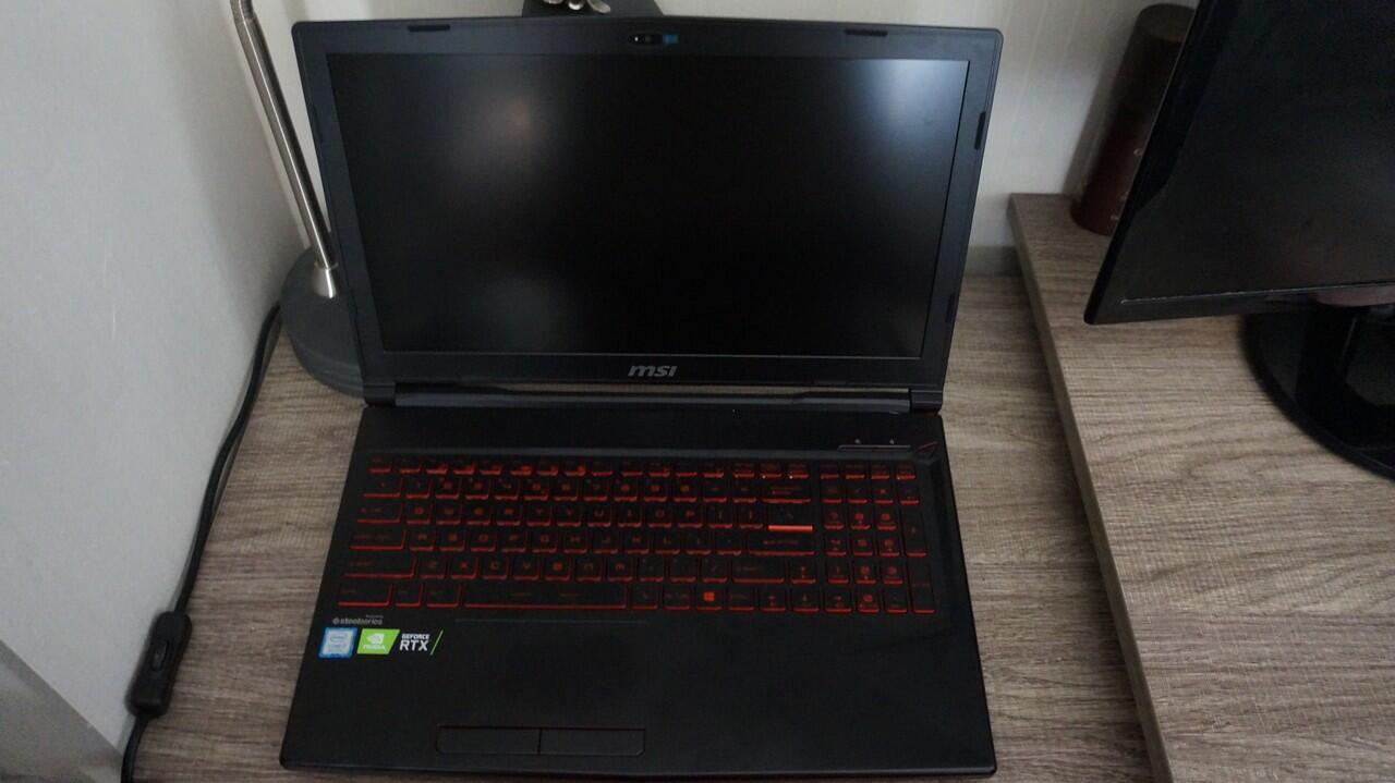 &#91;REVIEW&#93; MSI GL63-8SE - The Cheapest RTX Laptop in The Market Today !