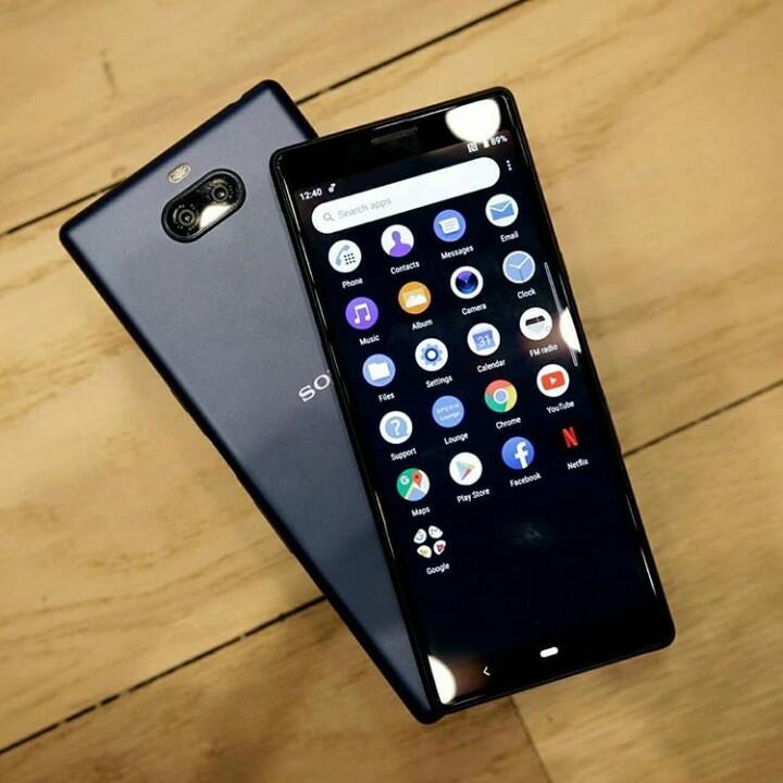 SONY XPERIA 10 and 10 PLUS. The Cinematic Phone that fits in your hand