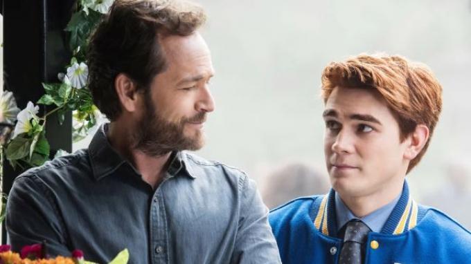 Aktor Dalam Serial TV Riverdale, Luke Perry Meninggal Dunia Pada Usia 52 Tahun