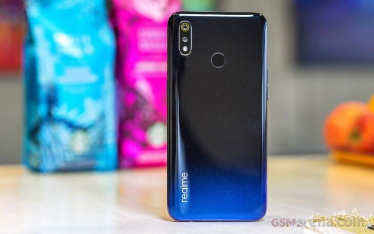 Berkonsep Starry Particle, Begini Penampakan Realme 3 yang Bakal Rilis Bentar Lagi!