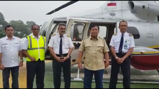 Cuaca Buruk, Prabowo Minta Maaf Batal Terbang Pakai Heli ke Sumedang