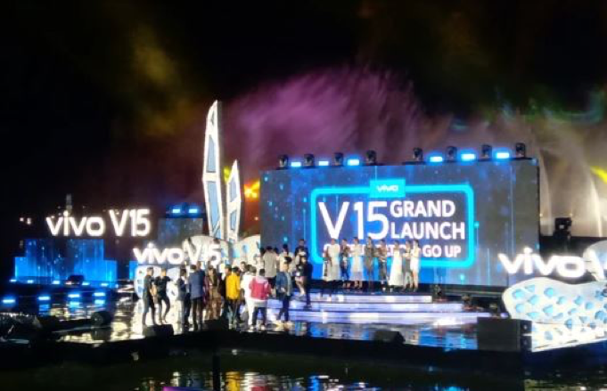 Sah, Vivo V15 Resmi Diluncurkan Berbekal 32MP Pop-Up Camera 