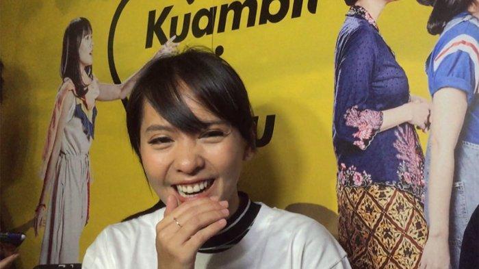 Main Film, Lala Karmela Tunda Karirnya di Dunia Musik