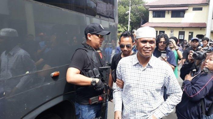 Hercules Siap Bacakan Pembelaan terhadap Tuntutan Menguasai Lahan