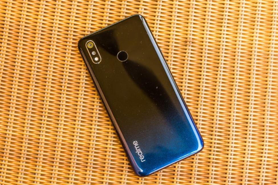 Budget Mepet Tapi Pengen Smartphone Android Pie? realme 3 Aja Gan!