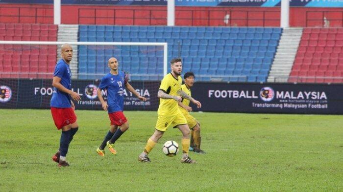 Mantan Gelandang Liverpool: Saya Bisa Bantu Persib Bandung!