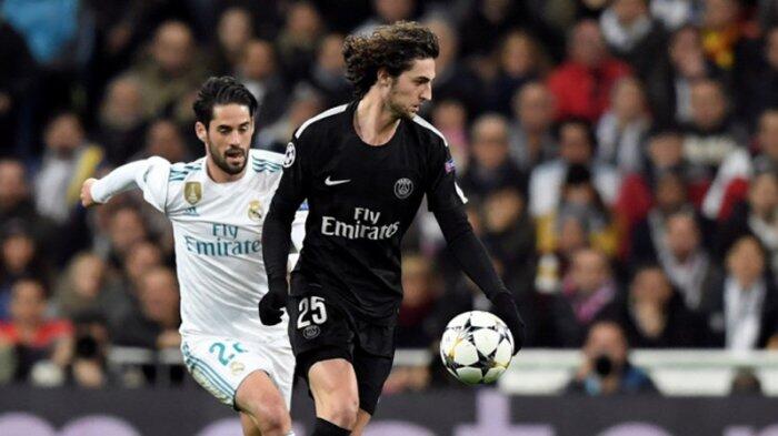 Dibuang PSG, Rabiot Berpesta Saat Rekan Setimnya Dikalahkan Man United