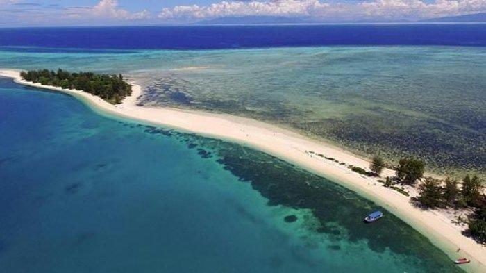 Meski Tak Berpenghuni, 6 Pulau di Indonesia Ini Punya Pemandangan Menakjubkan