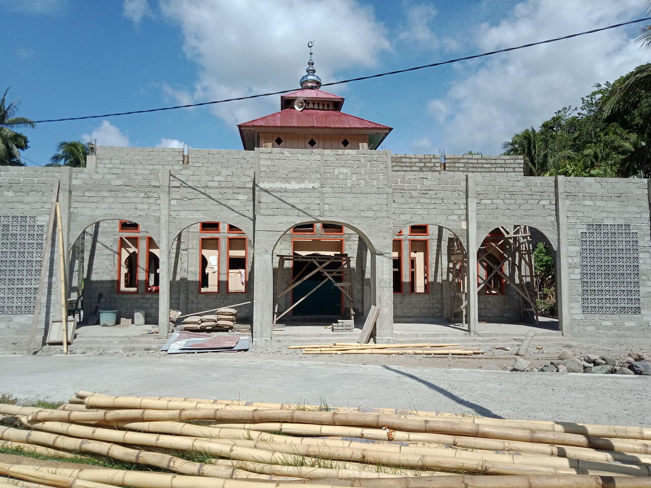 ==The Power Of 2.000 For Our Mosque==