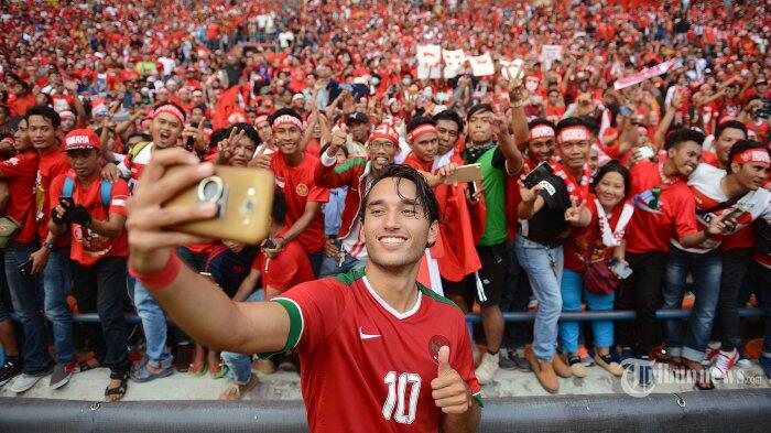 Ezra Walian Akhirnya Datang ke Indonesia meski Sang Kakek Meninggal Dunia