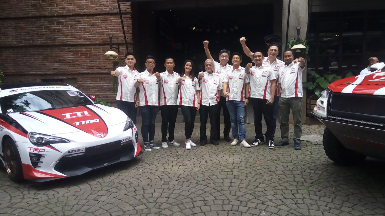Rio Haryanto dan Sabrina Sameh Menjadi Sosok Baru di Toyota Team Indonesia