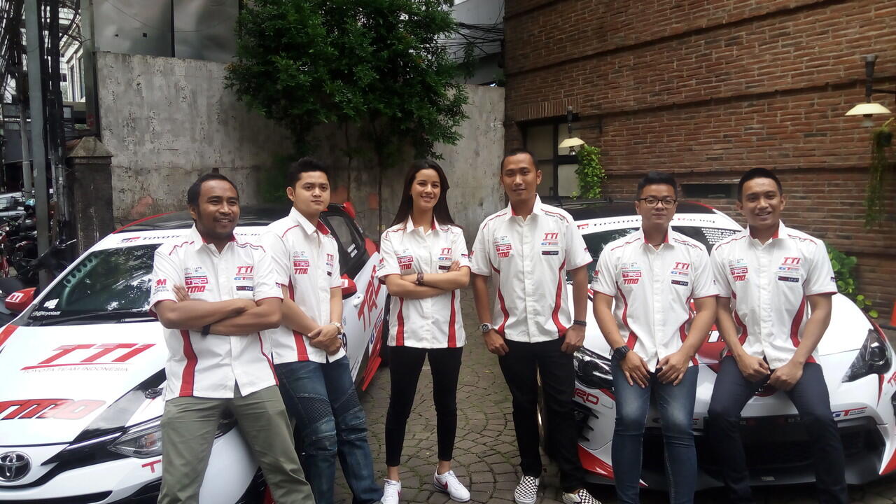 Rio Haryanto dan Sabrina Sameh Menjadi Sosok Baru di Toyota Team Indonesia