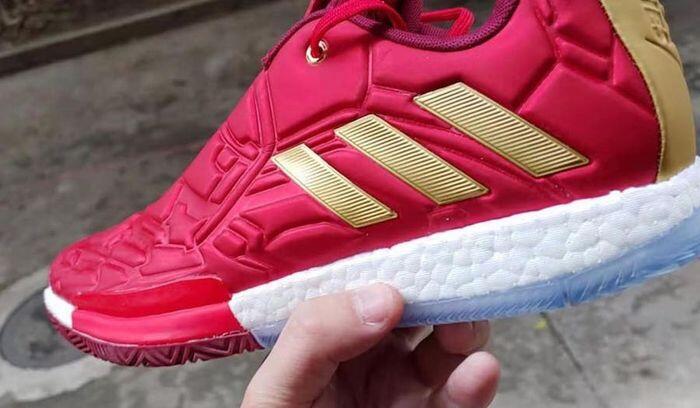 Adidas Akan Rilis Kolaborasi Terbarunya, Pecinta Marvel dan Sneakershead Merapat! 