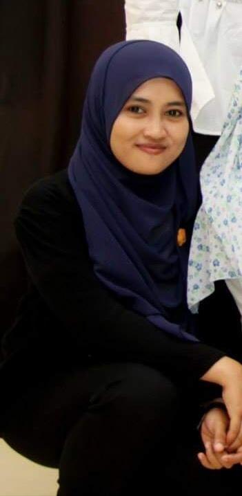 Muslimah super cantiikk bak seleb si kembang desa d kampung saya..