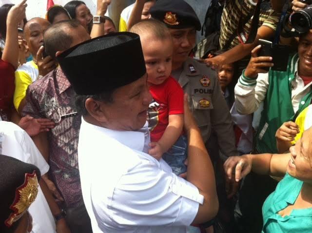 Meraih Simpati Ala Jokowi Dan Prabowo