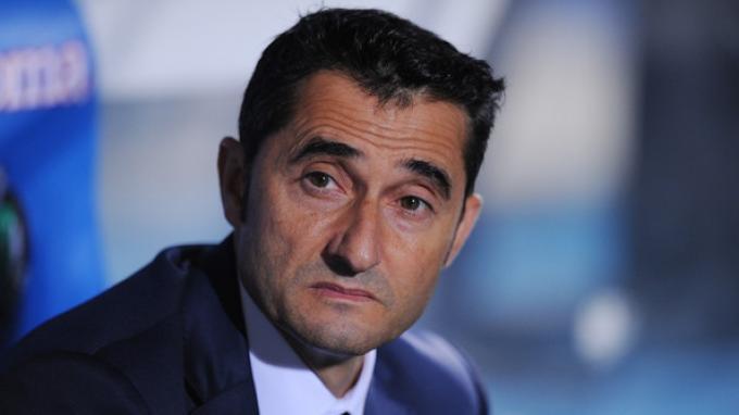 Pelatih Barcelona Takut Hadapi Kuartet Lini Depan Lyon