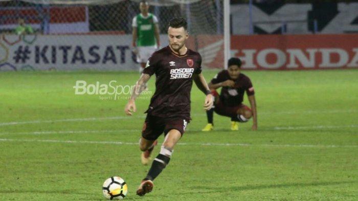 Piala AFC 2019 - Marc Klok Gagal Penalti, PSM Ungguli Lao Toyota FC di Babak Pertama