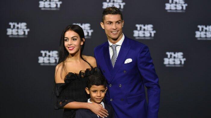 Ronaldo Borong 3 Gol di laga Juventus vs Atletico, Kekasih: Dunia Sepak Bola Milikmu