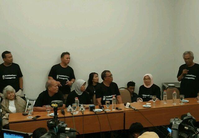 Keluarga Korban 98: Saya Minta Kalian Pilih Jokowi, Jangan Monster Itu