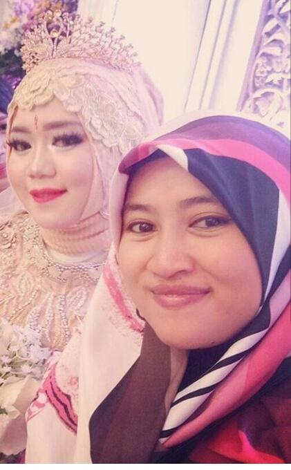 Muslimah super cantiikk bak seleb si kembang desa d kampung saya..