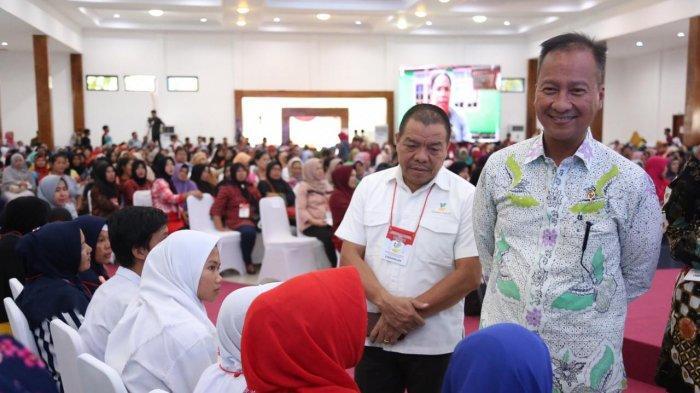 1.200 Orang Pangkal Pinang Terima Bantuan Program PKH dan Program BPNT