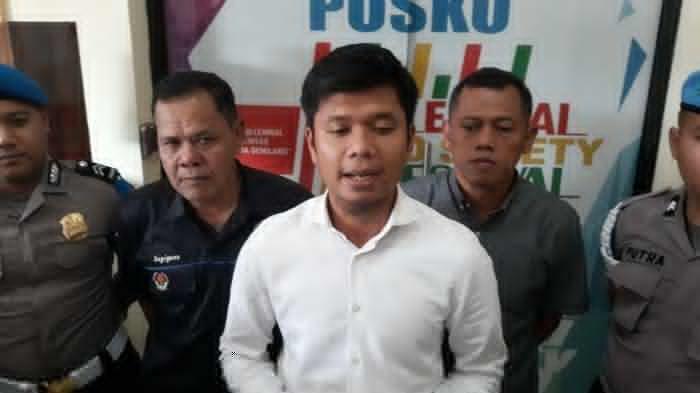 Pria Ini Teriak Mengaku Anak Buah Terpidana Terorisme Amrozi saat Ditilang Polisi