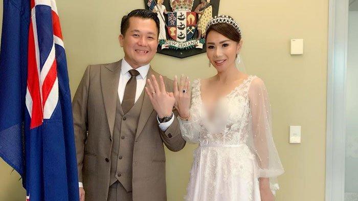 Femmy Permatasari Tampil Cantik Saat Gelar Pernikahan di Selandia Baru