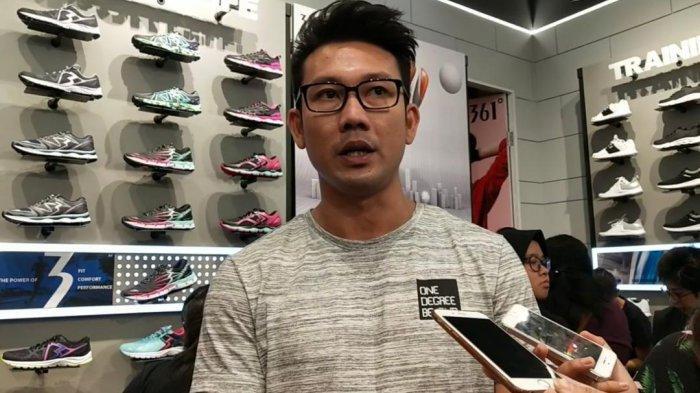 Takut Tak Laku, Denny Sumargo Minta Wajahnya Tak Dipajang di Poster Film