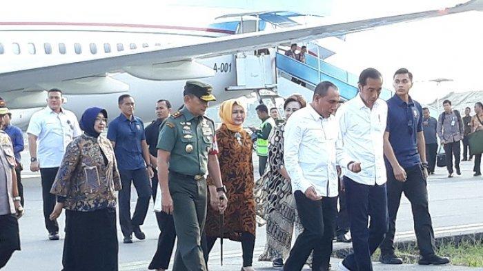 Kunjungan Kerja ke Sumatera Utara, Jokowi Disambut Hangat Warga Tapanuli Utara