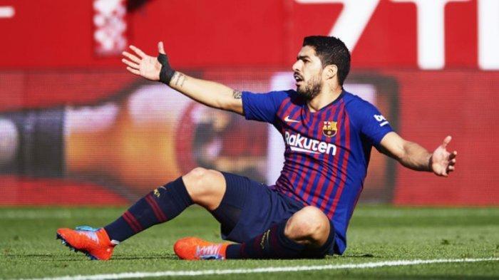Luis Suarez Injak Pemain Justru Dapat Penalti: Itu Keputusan Wasit!