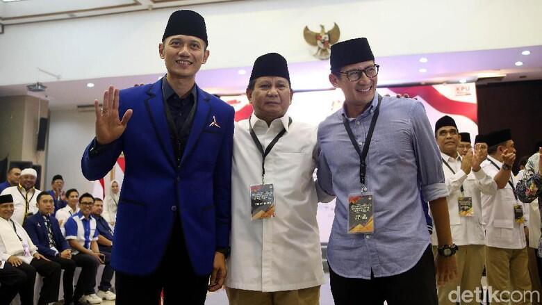 Disambut Meriah di Batam, Prabowo: Ramalan Survei di Jakarta Salah Semua