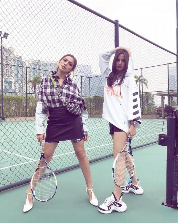 Ngehost Bareng, 10 Potret Mama Hits Nia Ramadhani & Jessica Iskandar