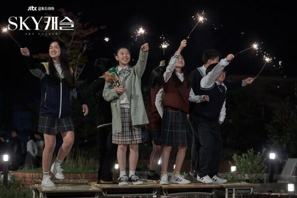 Meski Berakhir, Ini 5 Alasan KDrama Sky Castle Patut Ditonton Ulang