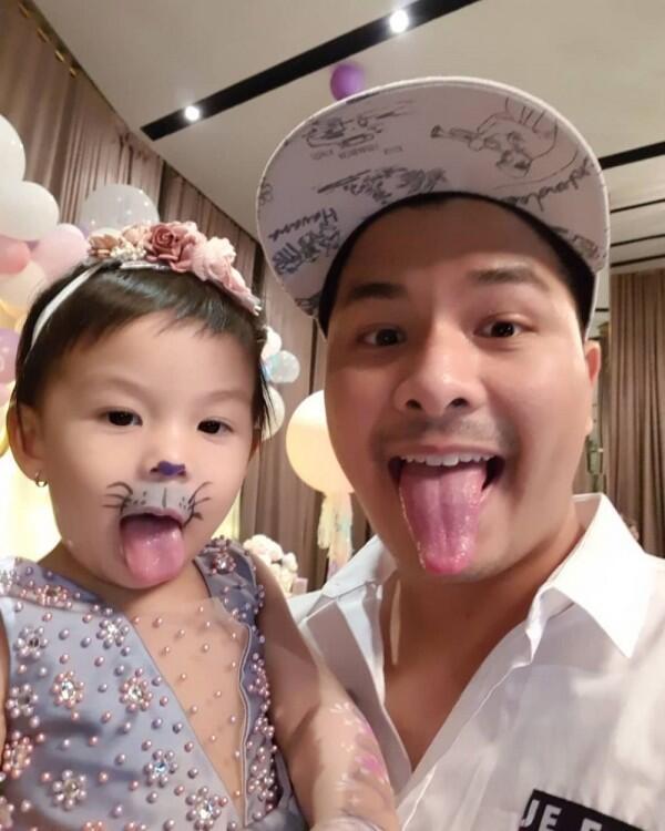 10 Pose Kompak Glenn Alinskie & Nastusha, Bikin Gemes!