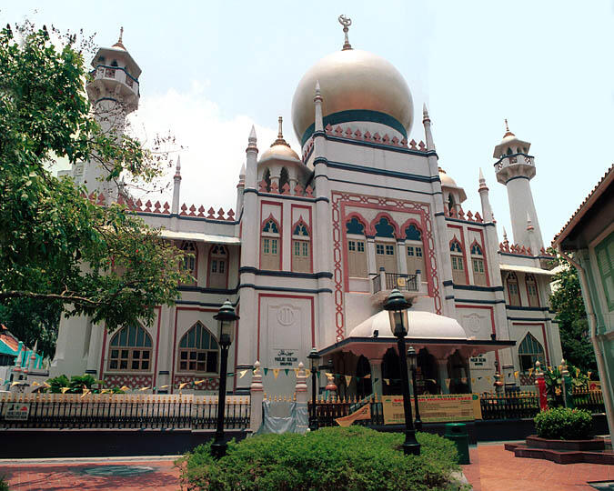 Saatnya Impian Jadi Nyata: Ada Apa Saja di Kampong Glam Singapura?
