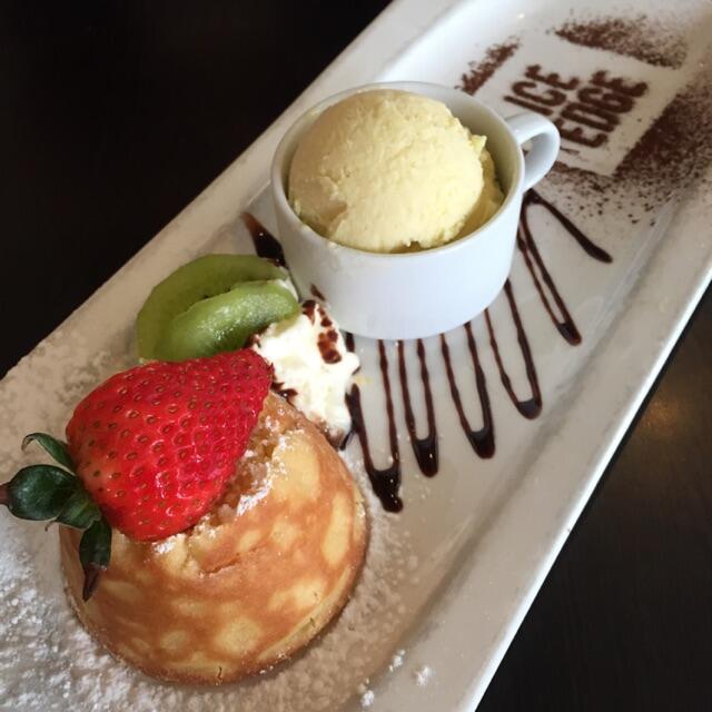 Saatnya Impian Jadi Nyata: Ice Cream, Desert Hingga Cake Serba Durian di Singapura