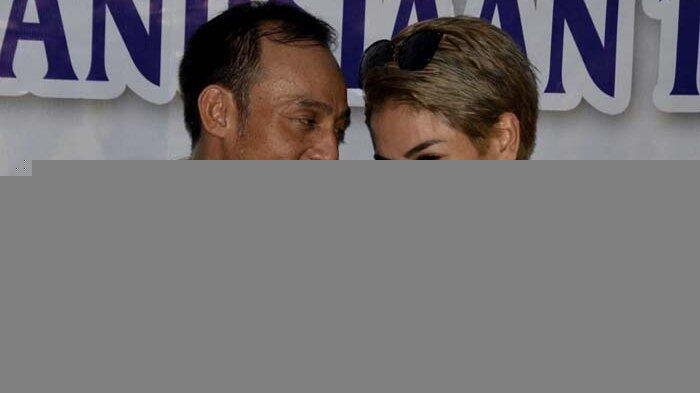 Nikita Mirzani pada Dipo Latief: Kalo Lo Miskin, Bilang!